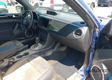 2013 Volkswagen Beetle 2.0T из США, поврежденный, VIN 3VW7T7AT8DM823072